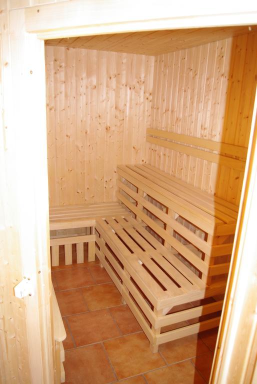 Fit Und Fun Sportherberge Kotschach-Mauthen المظهر الخارجي الصورة